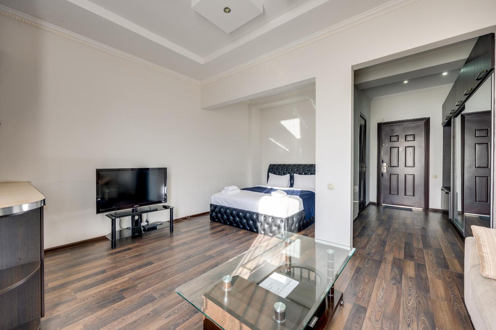 Sololaki Inn Tbilisi Esterno foto