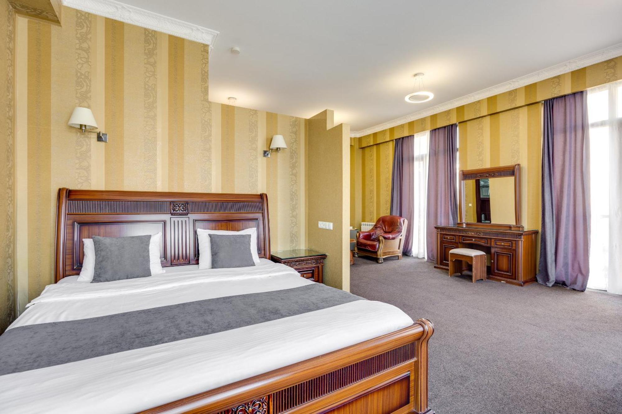 Sololaki Inn Tbilisi Esterno foto