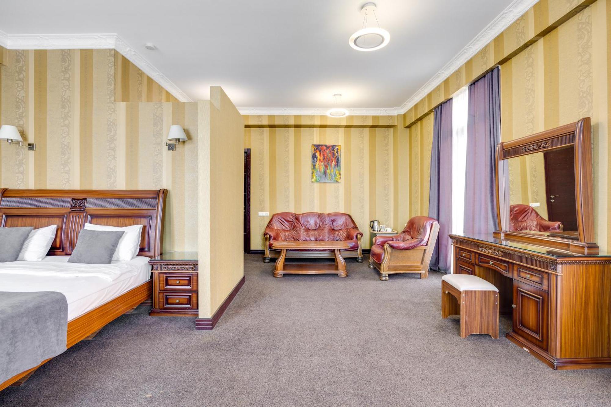 Sololaki Inn Tbilisi Esterno foto