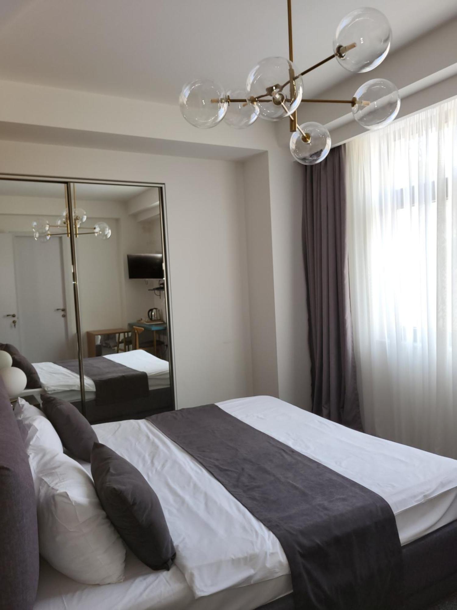 Sololaki Inn Tbilisi Esterno foto