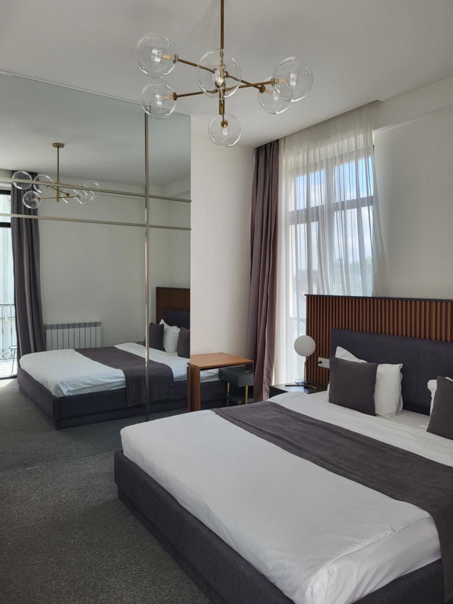 Sololaki Inn Tbilisi Esterno foto